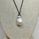 Freshwater Pearl Mid-Length Necklace w/ 18K Gold & Diamond | 20.5"