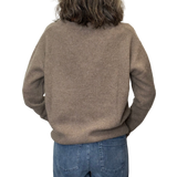 UN - Fox Wool V-Neck Pullover | Taupe