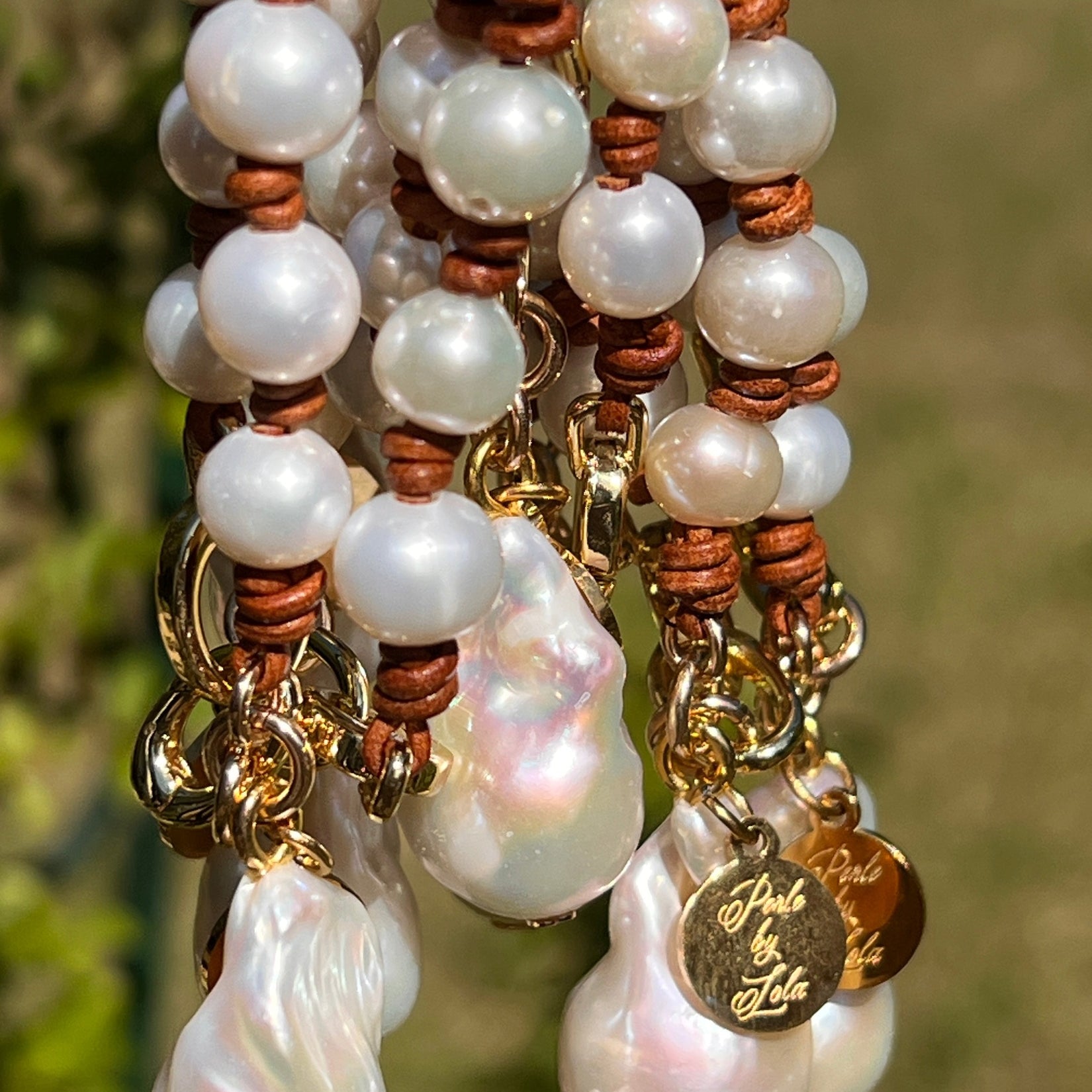 Petite Pearl Choker with a Baroque Pearl Accent | 15" or 16"