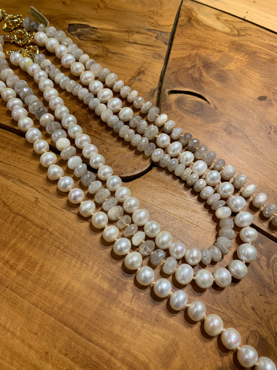Necklace | Faceted Ivory Moonstone & Freshwater Pearls | 31