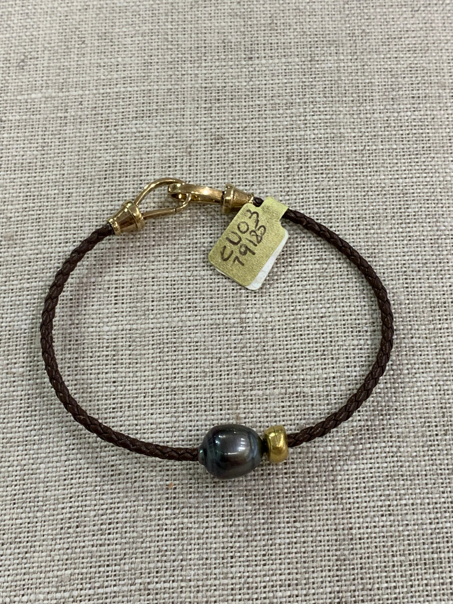 Bracelet | Tahitian Pearl, 18K Gold Roundel