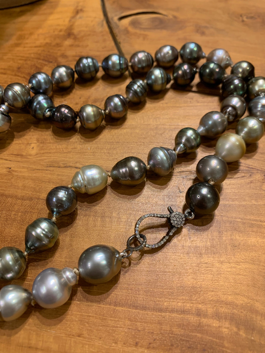 Necklace - Tahitian Pearls on Silk, Diamond