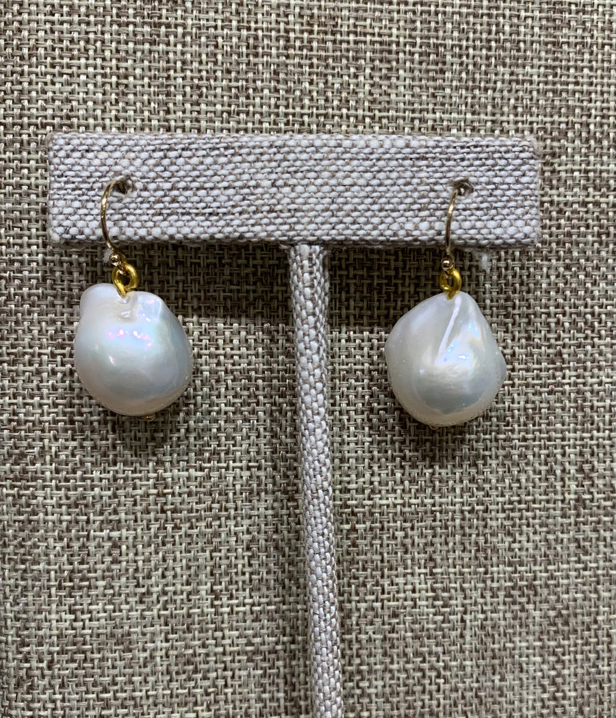 Earrings | Lg White Baroque, Gold Plated