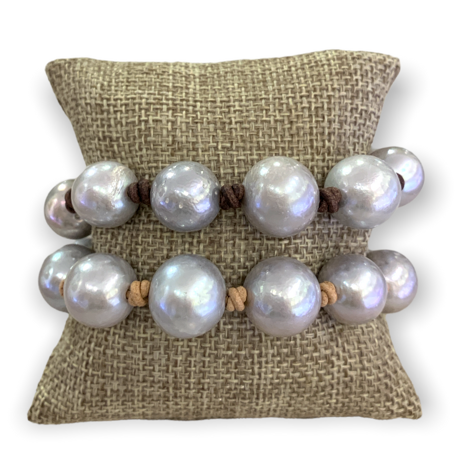 Bracelet | Edison Pearls on Leather
