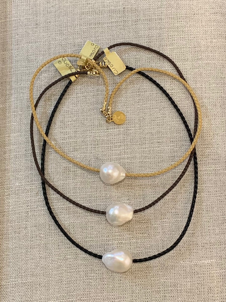 Choker | Large Baroque Freshwater Pearl on Braided Leather